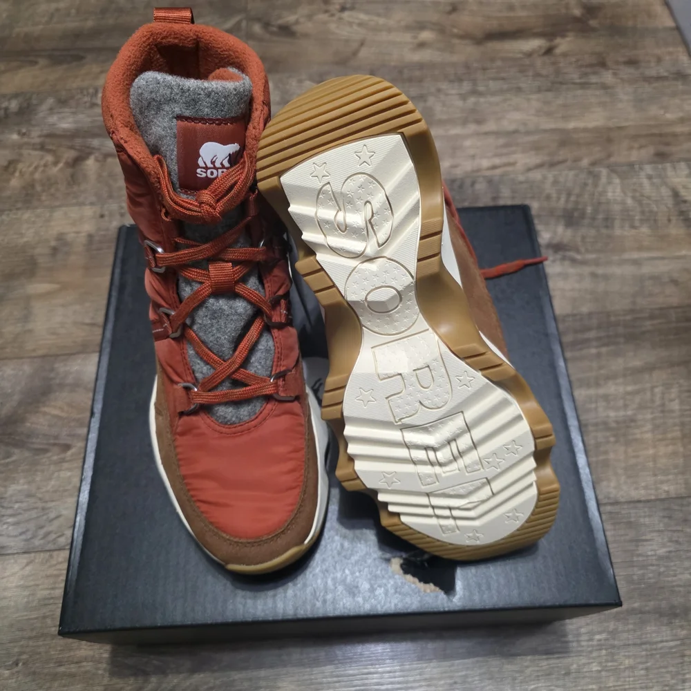 Sorel Kinectic Impact WP Red and Brown Winter Boots Women 8